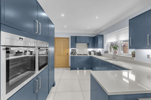 Photo 28- click for photo gallery